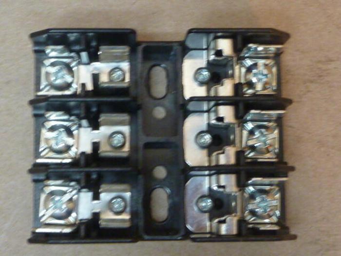 Used BUSSMANN 30 Amp Fuse Holder BC6033PQ #31067