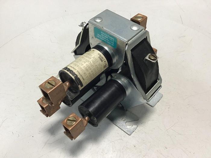 Used DURAKOOL Contactor Relay 2060APS120AC #119142