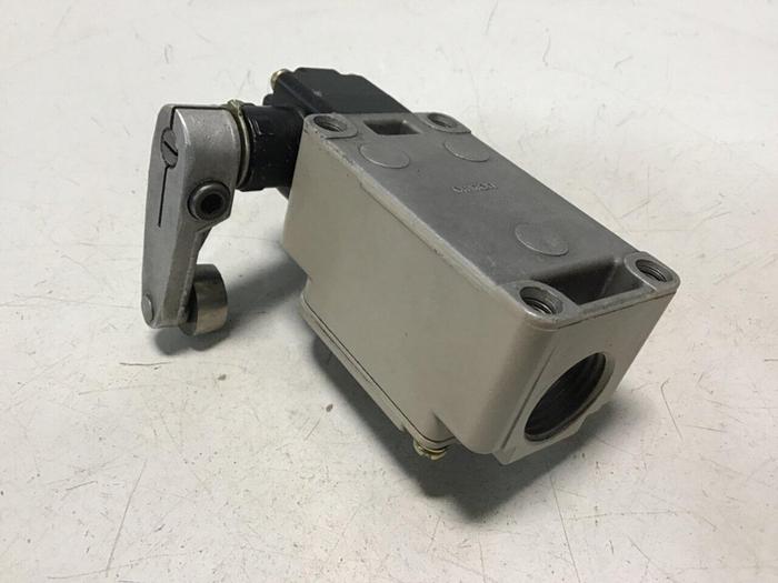 Used OMRON Limit Switch WLCA2 #121542