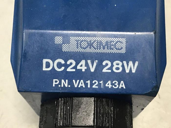 Used VICKERS Directional Control Valve DG4V-3-2A-M-P7-H-7-T41-50 #132137