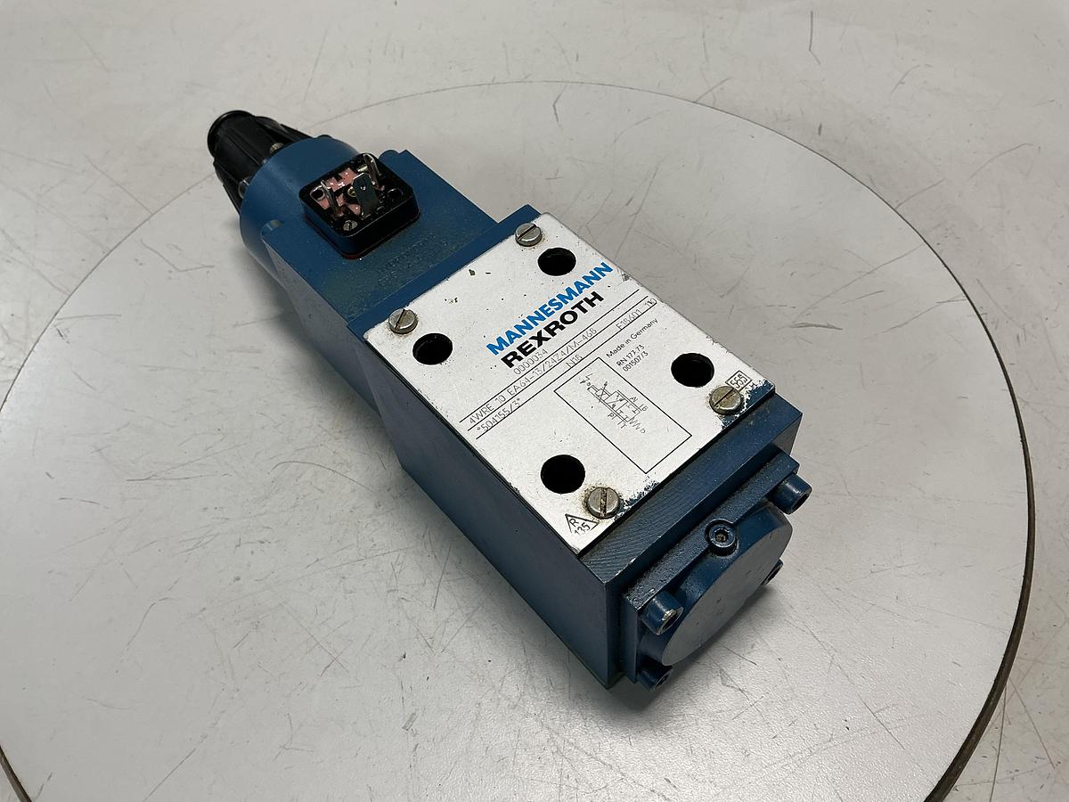 Used REXROTH 4WRE 10 EA64-13/24Z4/M-468