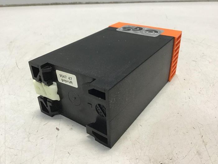 Used E DOLD & SOHNE KG Emergency Stop Module BD5987.02/001 USED #138349