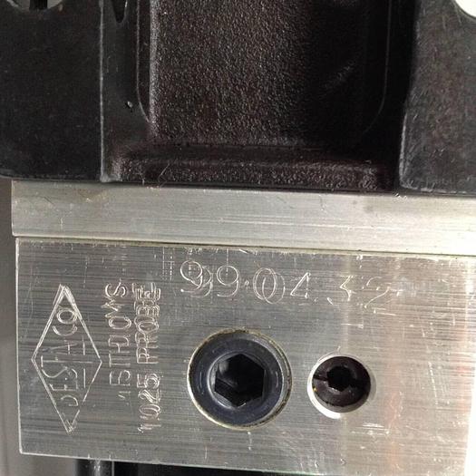 Used DESTACO Pneumatic Hold Clamp 991PMAR-019M-180A-37-11 #90075