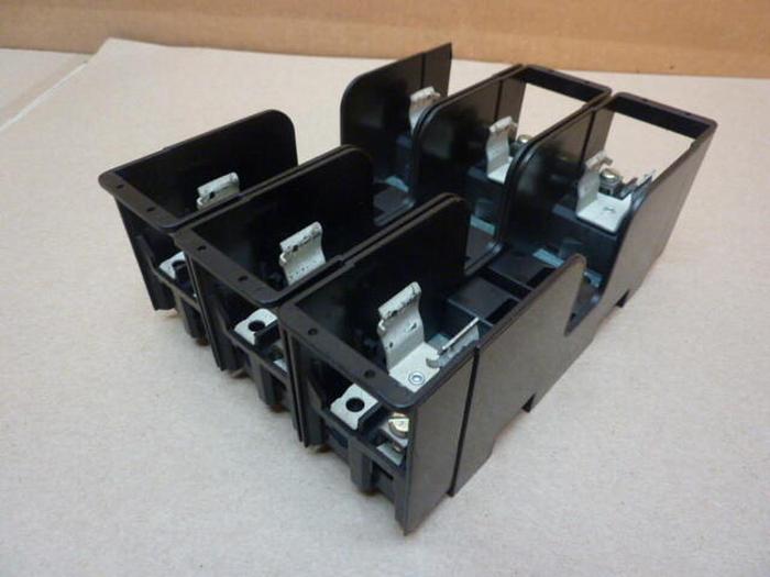 Used WESTINGHOUSE 30 Amp Fuse Holder W633HA #33172