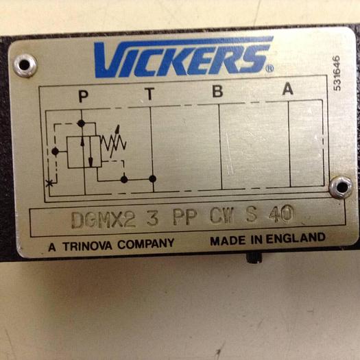 Used VICKERS Pressure Reducing Valve DGMX2-3-PP-CW-S-40 #87598