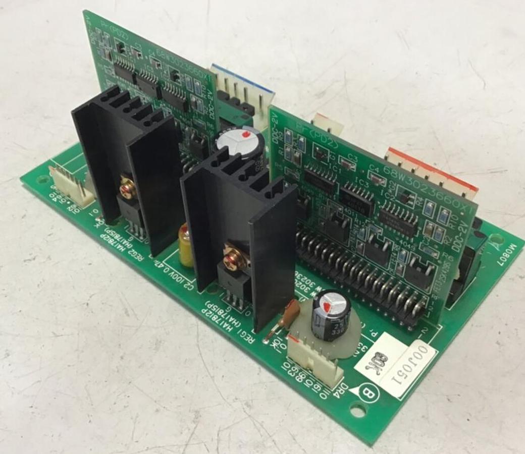 Used HITACHI Circuit Board 68W2010113 USED
