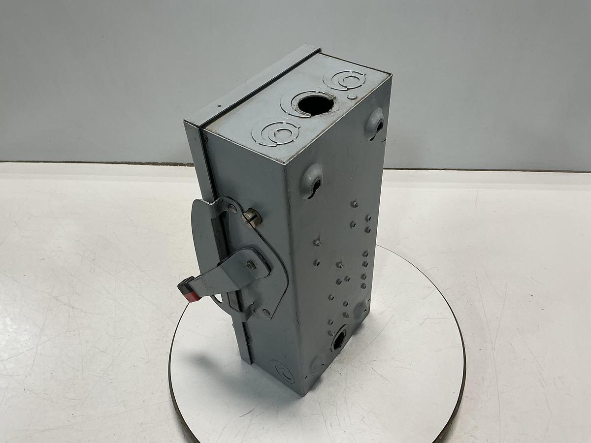 Used SQUARE D H361