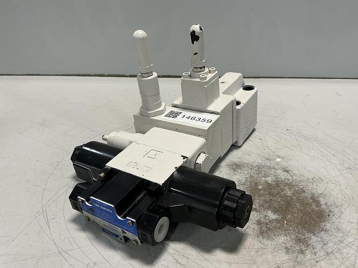 Used TOKIMEC DG4VS-3-0C-M-P7-H-7-P12-52