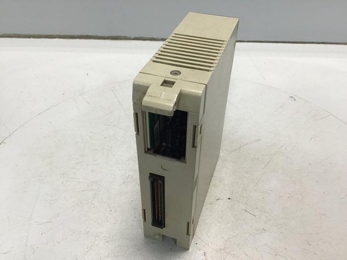 Used OMRON Input Module C200H-ID212 #122618