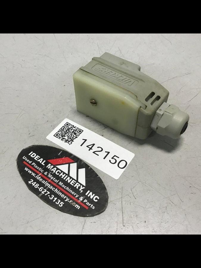 Used VICKERS Power Plug EHH-AMP-702-D-20 USED 