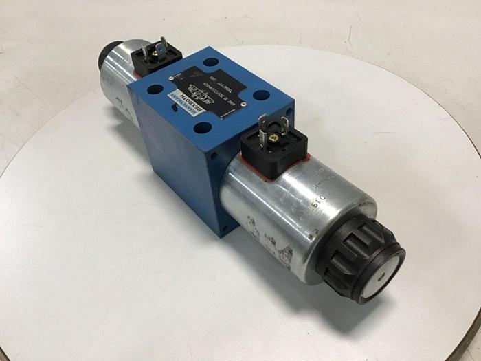Used REXROTH Valve 4WE10J32CG24N9Z4 USED