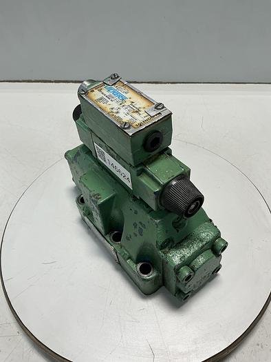 Used VICKERS DG4V-3-6C-M-W-B-40