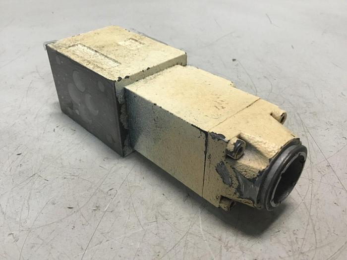 Used REXROTH Valve 4WE 6 D53 4WE6D53/AG24NZ4 Used