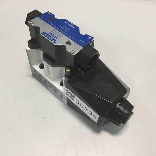 Used VICKERS Tokimec Directional Control Valve DG4V52AMP7LH740 Used