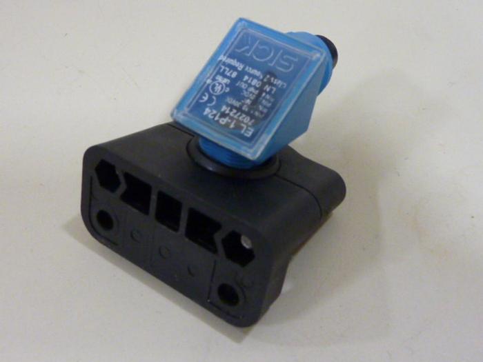 Used SICK OPTIC ELECTRONIC Photoelectric Sensor EL 1-P124 #52108