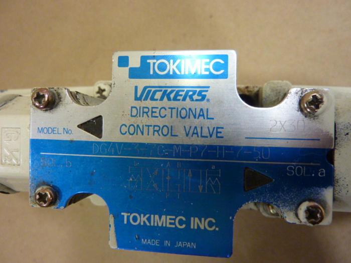 Used VICKERS Tokimec Directional Control Valve DG4V32CMP7H750 Used