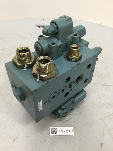 Used DAIKIN Manifold Block PFSM-100-30 #117010