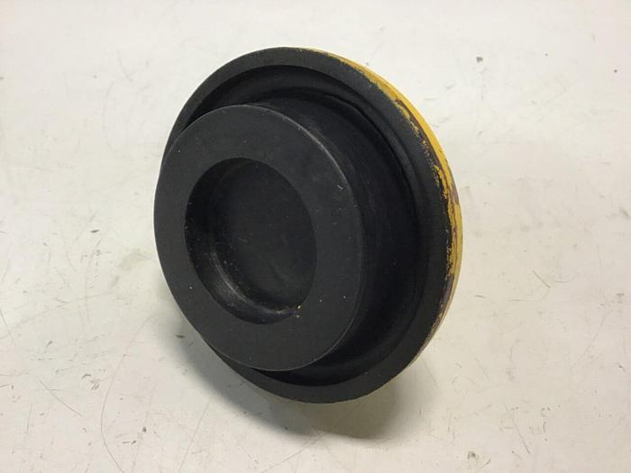 Used METAL FABRICATOR Leveling Mount USED #122904