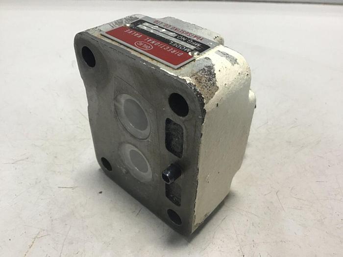Used YUATSU SEIKO Directional Valve C2G030420 #129697