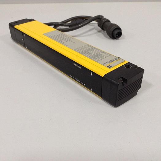 Used OMRON Safety Light Curtain F3S-A082-L #90218