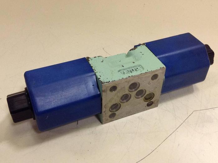 Used TOYOOKI KOGYO Solenoid Directional Valve HD3-3W-BGA-03A-WDD2S #87060