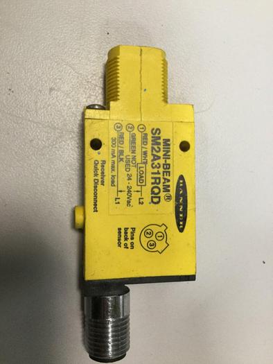 Used BANNER ENGINEERING Photoelectric Sensor SM2A31RQD #104421