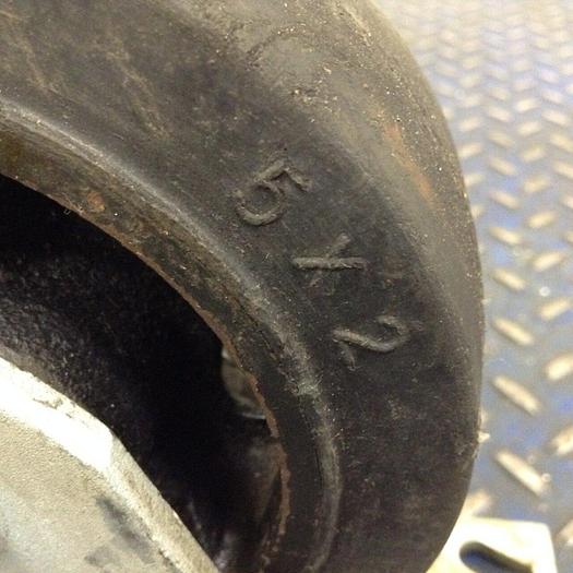 Used GENERIC Swivel Caster 5 X 2 #74981