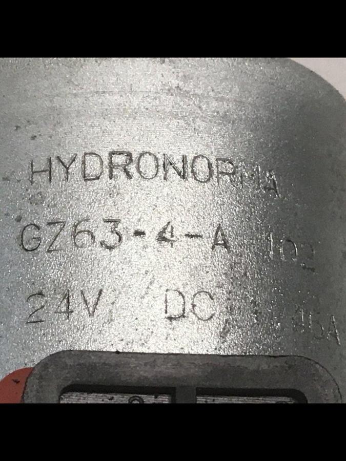 Used MANNESMANN REXROTH Valve 4WE10E6731/CG24N9Z4T08 Used