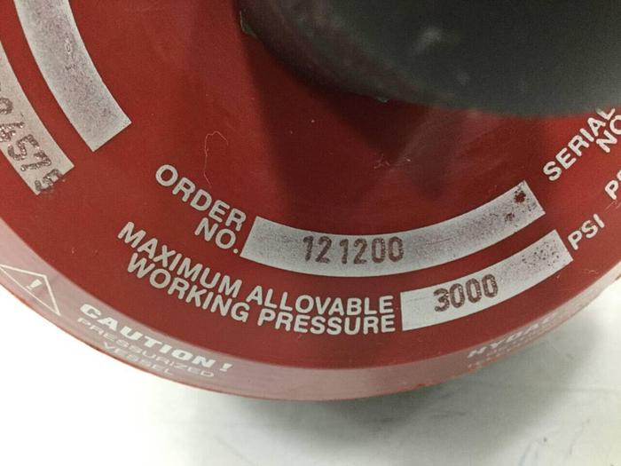 Used HYDAC Accumulator SB330-10A1/112S-210A138 #92107