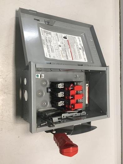 Used SIEMENS 30 Amp Safety Disconnect Switch HNF361 VBII #137847