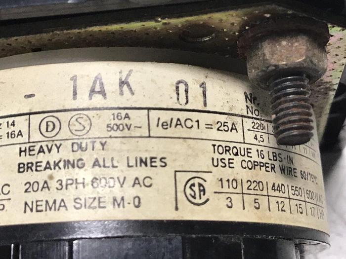 Used SIEMENS Rotary Switch 3LB3 237-1AK Used #120087