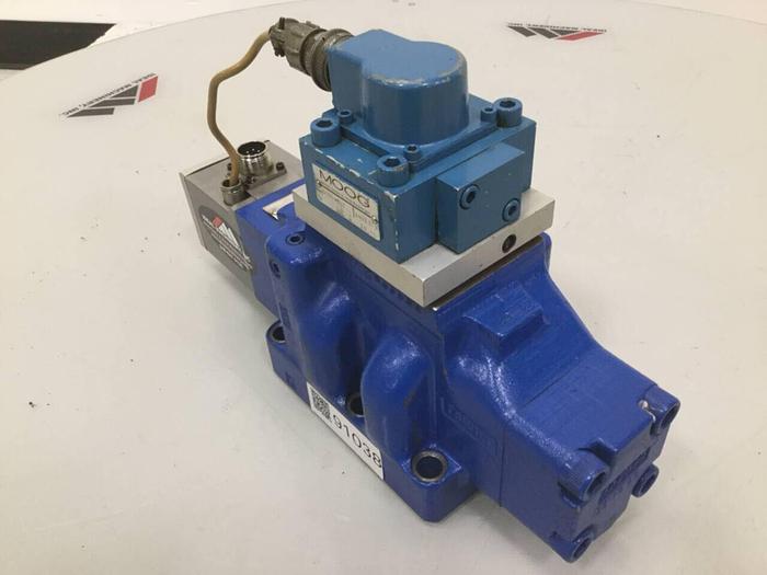 Used MOOG Servo Valve D644-303 Used