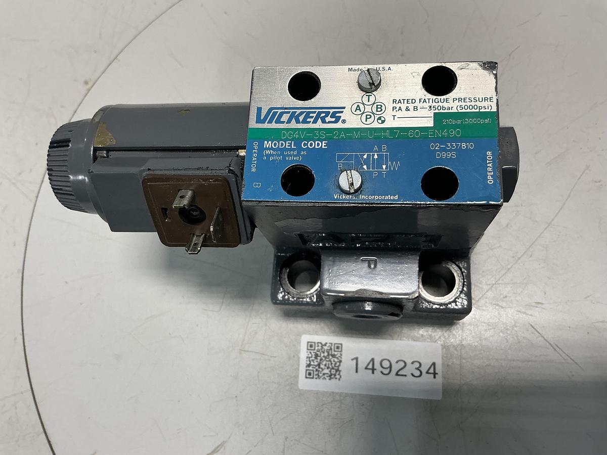 Used VICKERS DG4V-3S-2A-M-U-HL7-60-EN490
