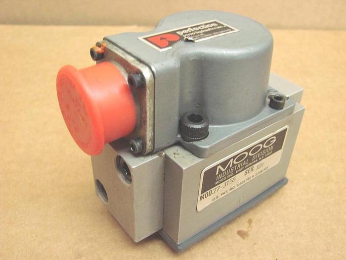 Used MOOG Servo Valve 77-3156 Used