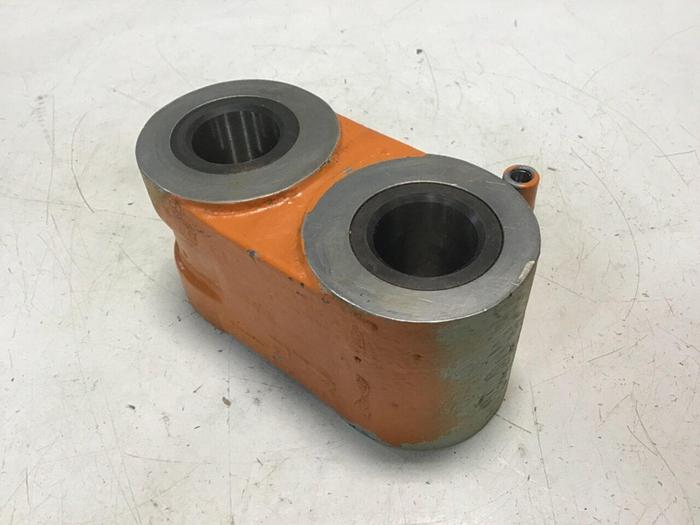 Used CINCINNATI MILACRON Toggle Link 3927573 #140573