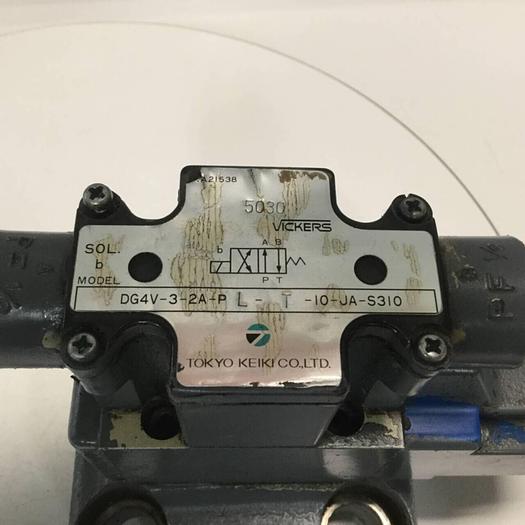Used SPERRY VICKERS Valve DG4V32APLT10JAS310 #97649