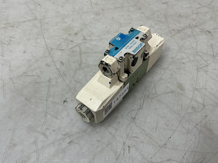 Used VICKERS DG4V-3-6C-M-P7-H-7-50-JA100