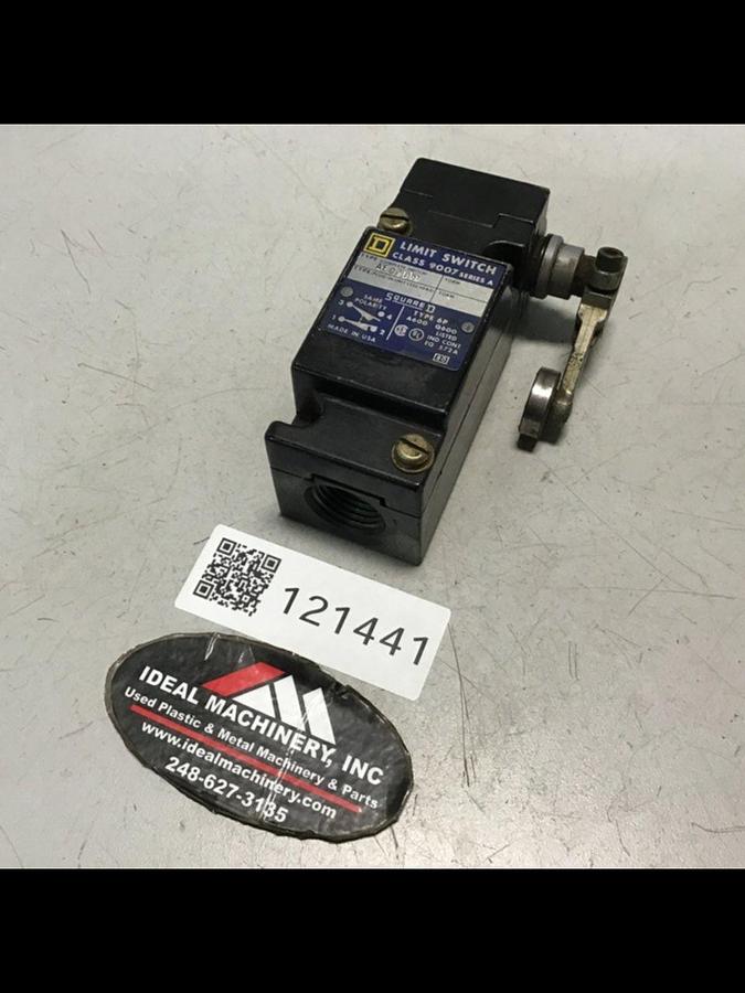 Used SQUARE D Limit Switch 9007-AEQ2699 Used