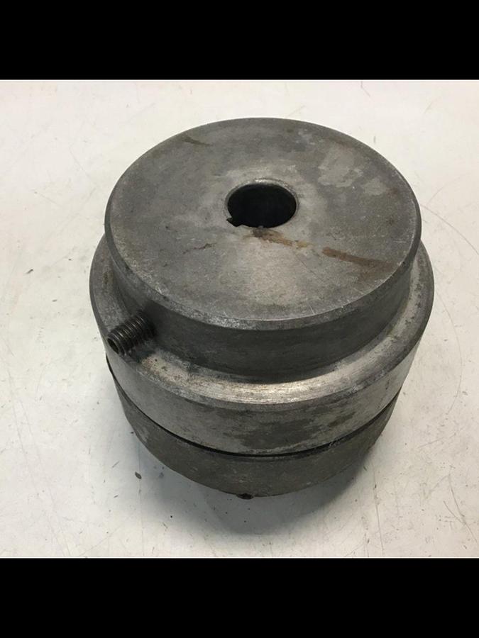 Used MAGNALOY COUPLINGS Motor Coupling 500 USED 