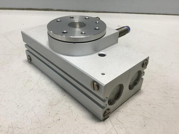 Used KOGANEI Rotary Actuator RAT30-180-SS2 #122209