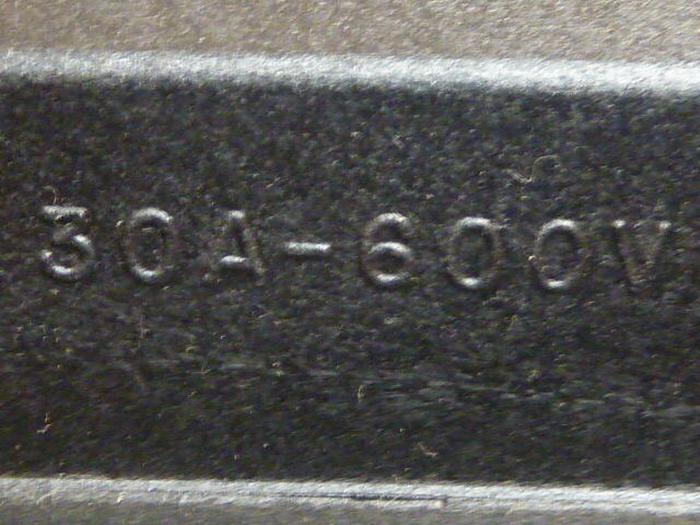 Used BUSSMANN 30 Amp Fuse Holder H60030-3C #30013