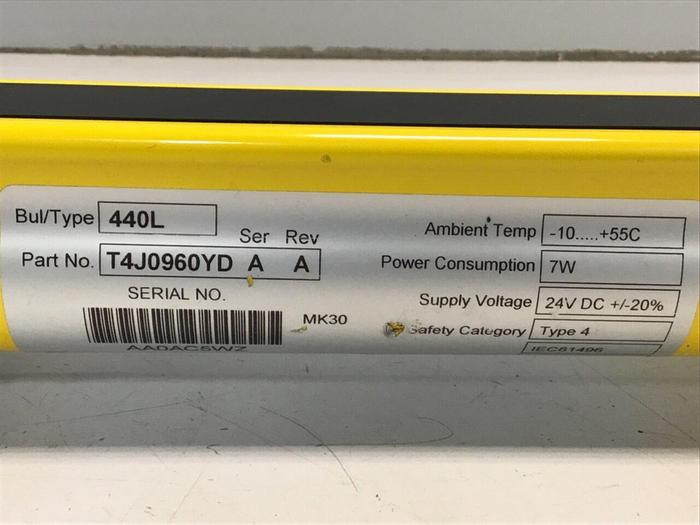 Used ALLEN BRADLEY Light Curtain T4J0960YD USED