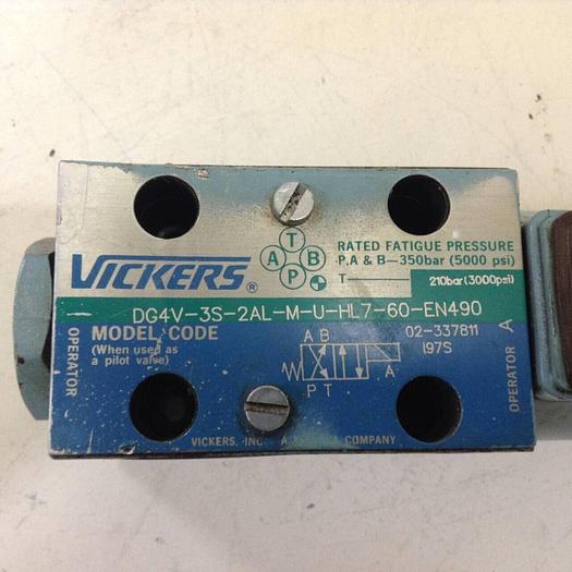 Used VICKERS Directional Valve DG4V-3S-2AL-M-U-HL7-60-EN490 #80182