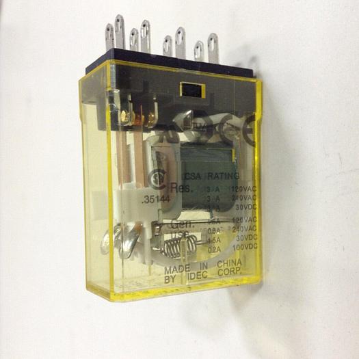 Used IDEC Relay RY2S-U #76372
