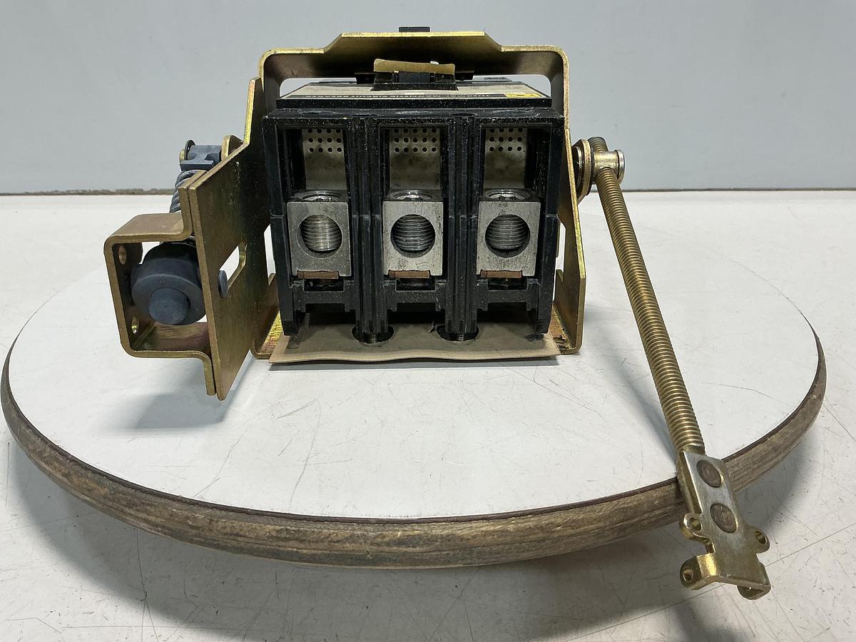 Used SQUARE D KAL36250