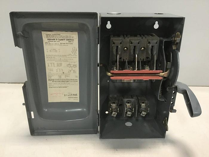 Used SQUARE D 30 Amp Safety Disconnect Switch H361 D1 Used