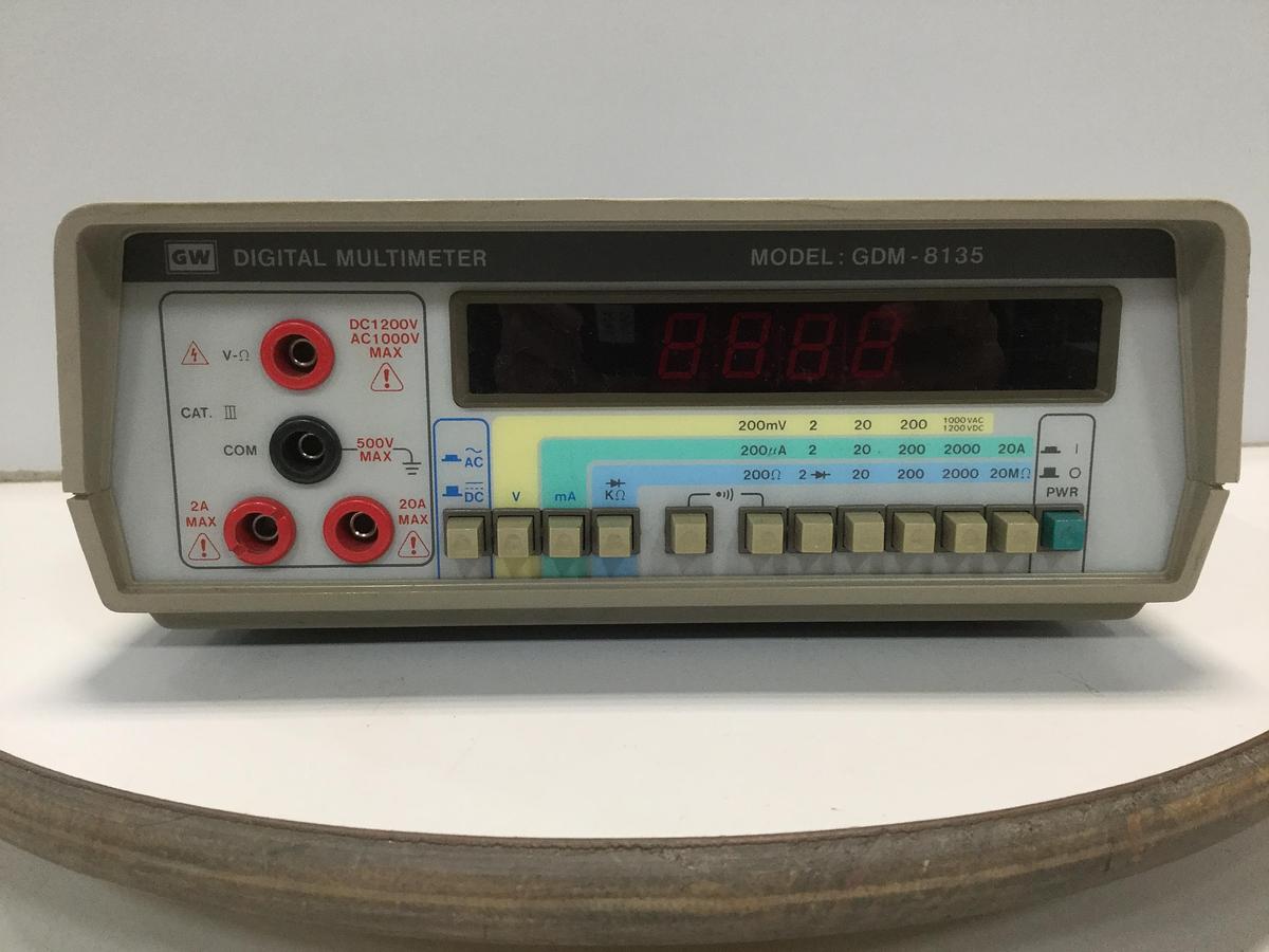 Used GW INSTEK Digital Multimeter GDM-8135 #107284