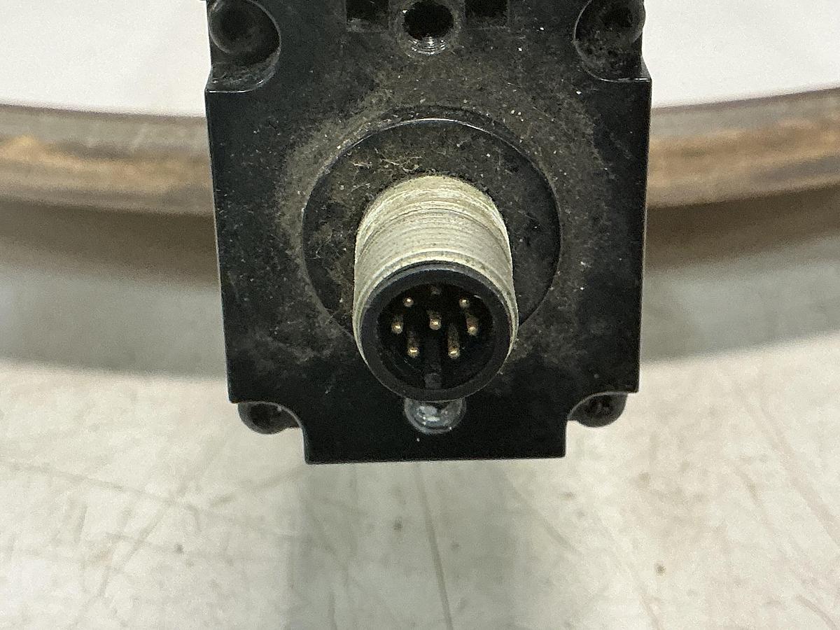 Used BANNER SLSR30-600Q8