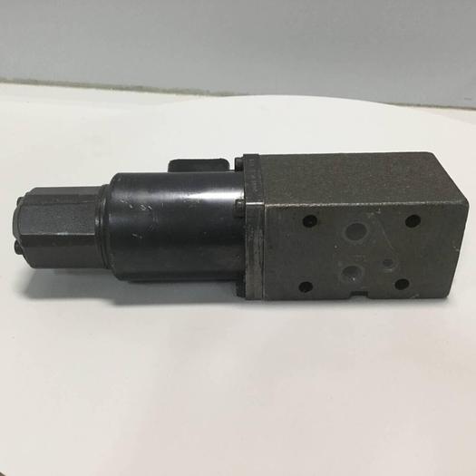 Used YUKEN Relief Valve EDG-01V-C-PNT09-50 #97783