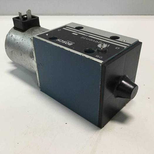 Used BOSCH Valve 0 810 001 046 #92394